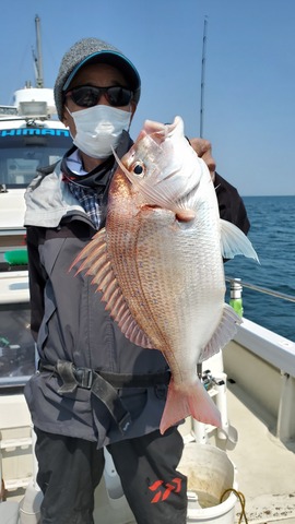 遊漁船　ニライカナイ 釣果