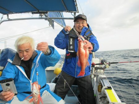 隆星丸 釣果