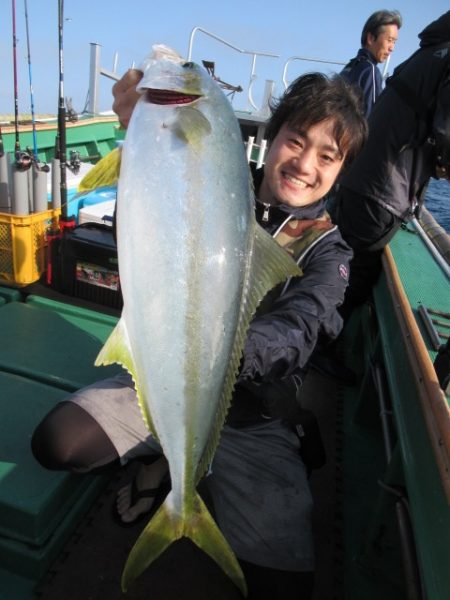 真祐丸 （しんゆうまる） 釣果