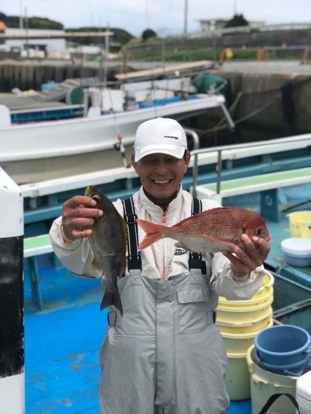 丸万釣船 釣果