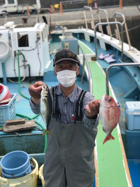 丸万釣船 釣果