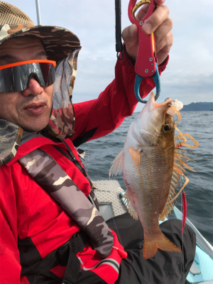 新調マイボートでタイラバ釣行