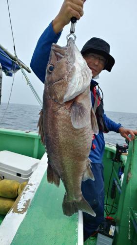 仁徳丸 釣果