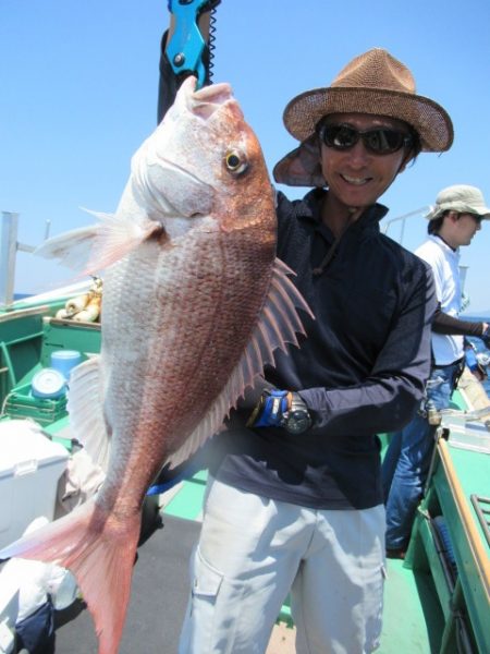 真祐丸 （しんゆうまる） 釣果