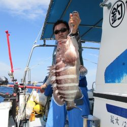 隆星丸 釣果