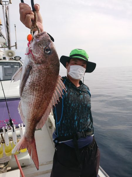 鷹王丸 釣果