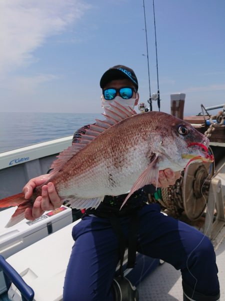 鷹王丸 釣果