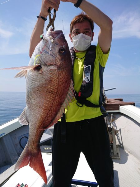 鷹王丸 釣果