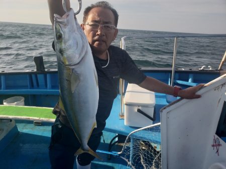 丸万釣船 釣果