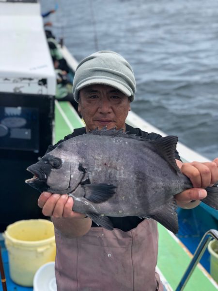 丸万釣船 釣果