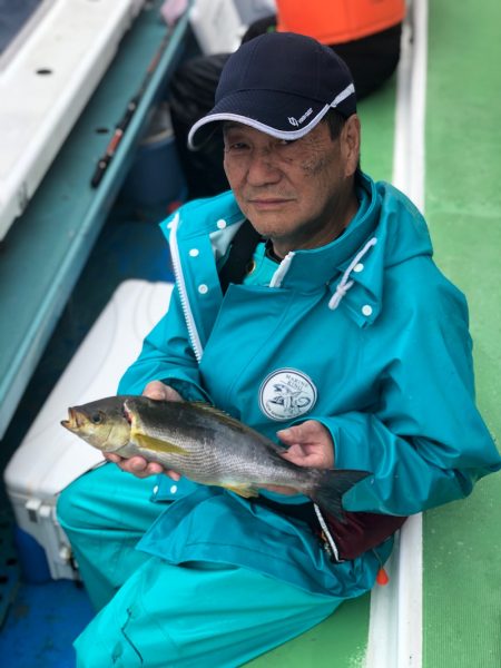 丸万釣船 釣果