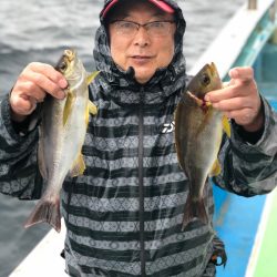 丸万釣船 釣果