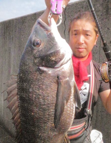 ヘチ釣り年無し確保！