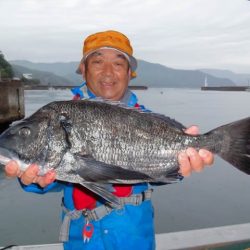 栄丸 釣果