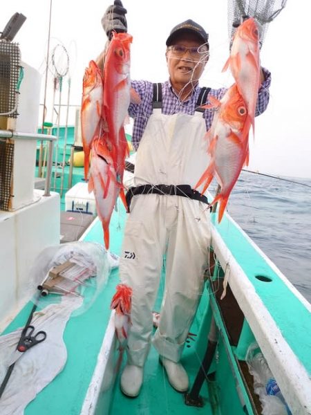 三昭丸 釣果