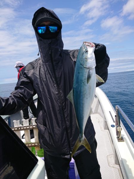 鷹王丸 釣果