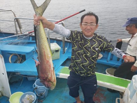 丸万釣船 釣果