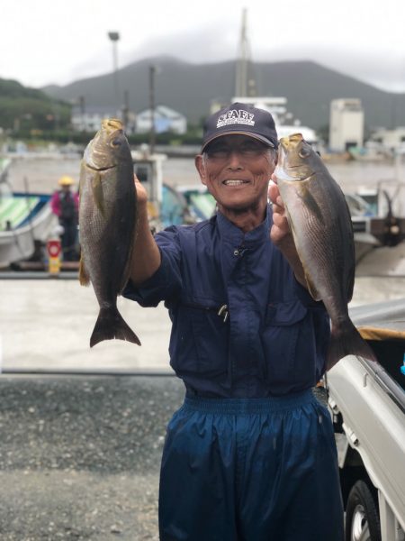 丸万釣船 釣果