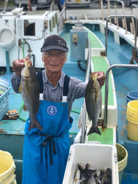 丸万釣船 釣果