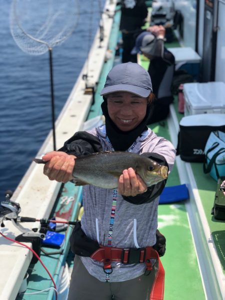 丸万釣船 釣果