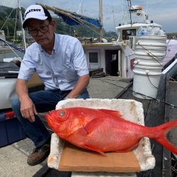 晃山丸 釣果