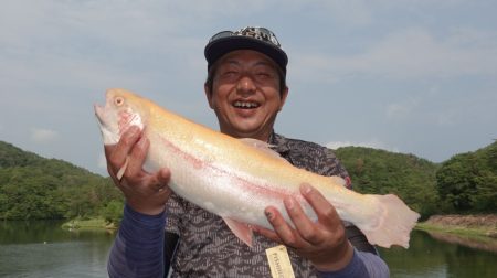 フィッシングレイクたかみや 釣果