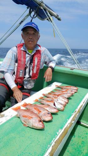 仁徳丸 釣果