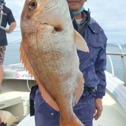 遊漁船　ニライカナイ 釣果