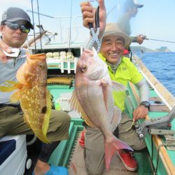 真祐丸 （しんゆうまる） 釣果