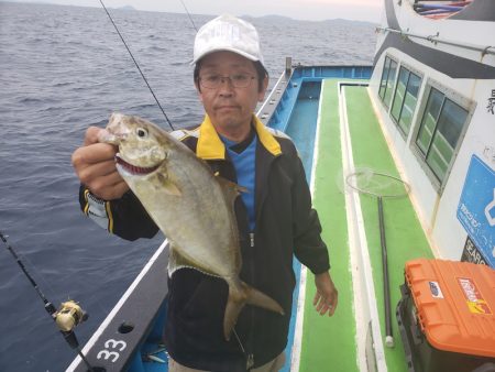 丸万釣船 釣果