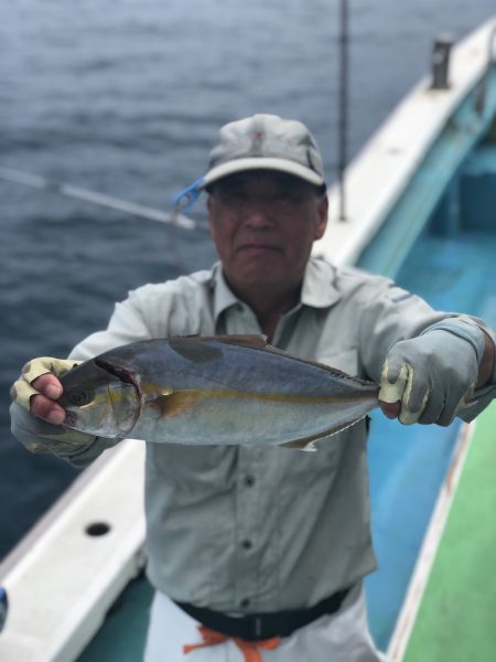 丸万釣船 釣果