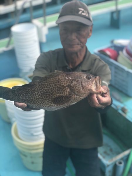 丸万釣船 釣果