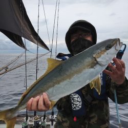 鷹王丸 釣果