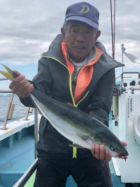 丸万釣船 釣果