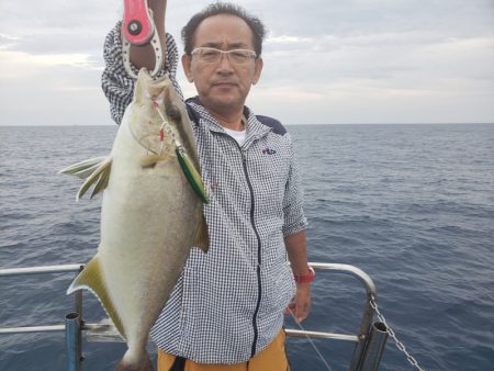 丸万釣船 釣果