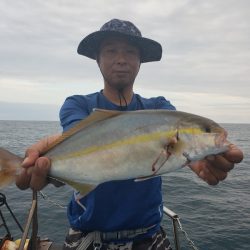 丸万釣船 釣果