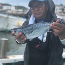 丸万釣船 釣果