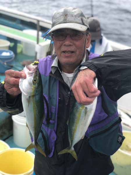 丸万釣船 釣果