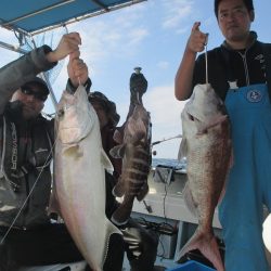 隆星丸 釣果