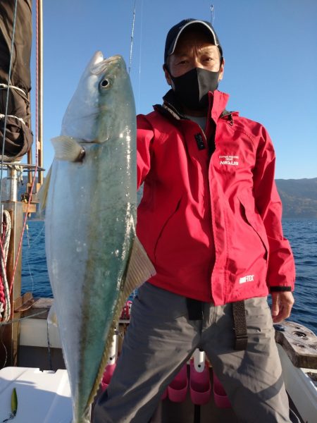 鷹王丸 釣果