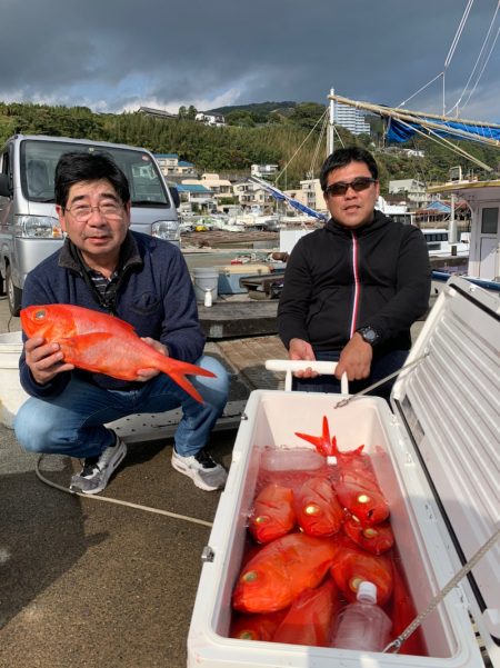 晃山丸 釣果