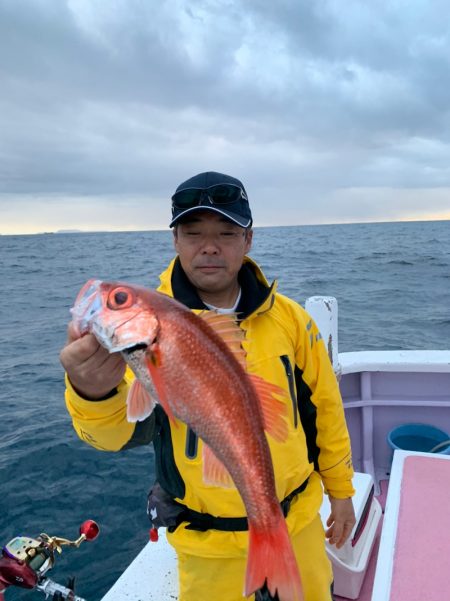 晃山丸 釣果