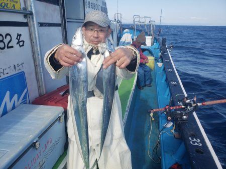 丸万釣船 釣果