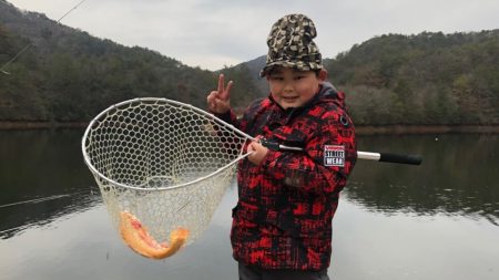 フィッシングレイクたかみや 釣果