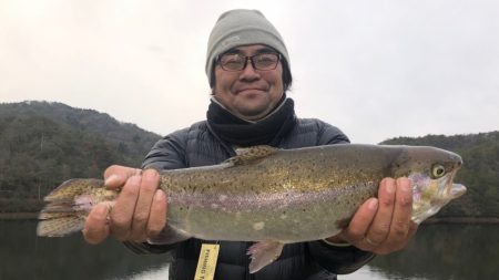 フィッシングレイクたかみや 釣果