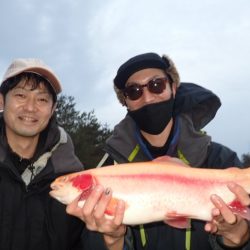 フィッシングレイクたかみや 釣果