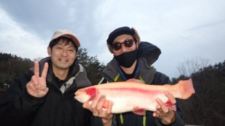 フィッシングレイクたかみや 釣果