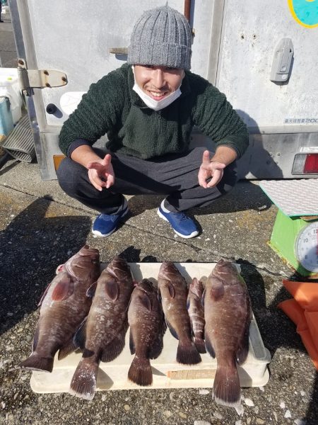 進誠丸 釣果