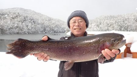 フィッシングレイクたかみや 釣果