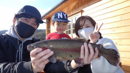 フィッシングレイクたかみや 釣果